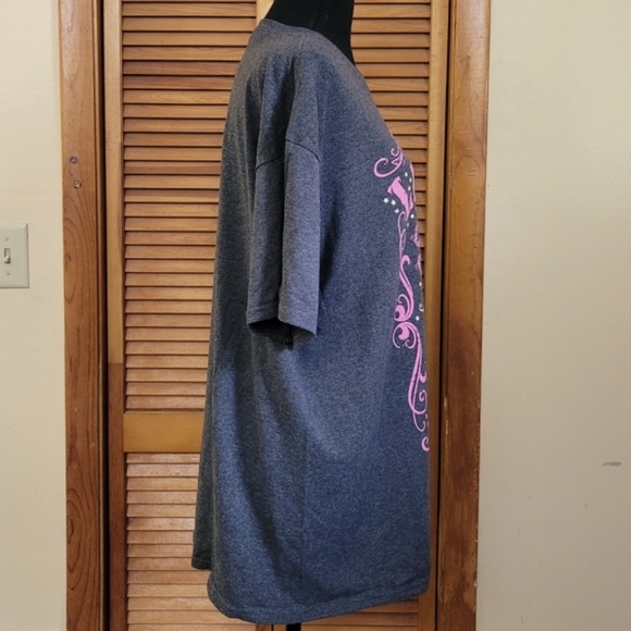 NWOT Las Vegas Short Sleeve Tee Size XL - Picture 5 of 5